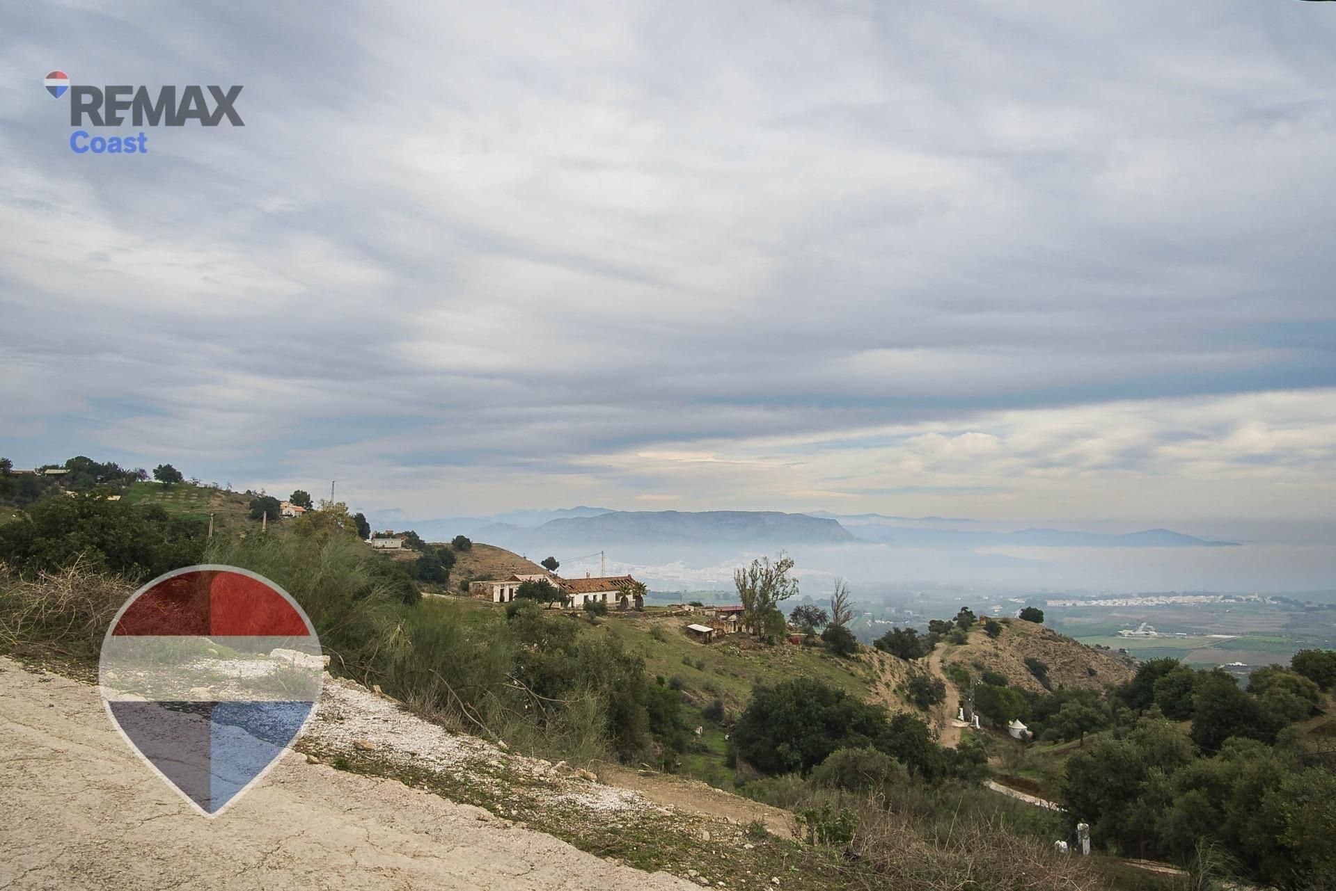 House or chalet for sale in Cártama  with Air Conditioner, Private garden and Terrace