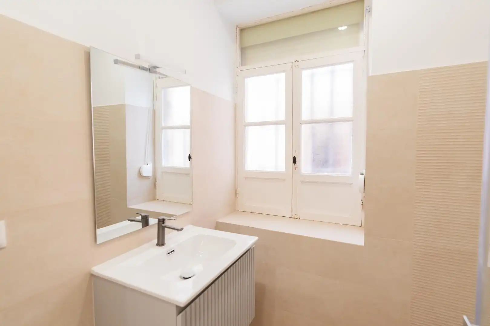 Baño de Piso en venta en El Pópulo - Santa María 