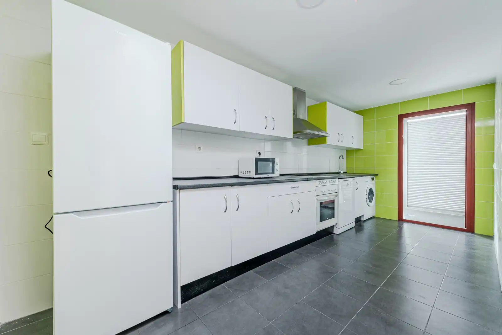 Piso con terraza en venta en Enrique Granados 14, imagen 11