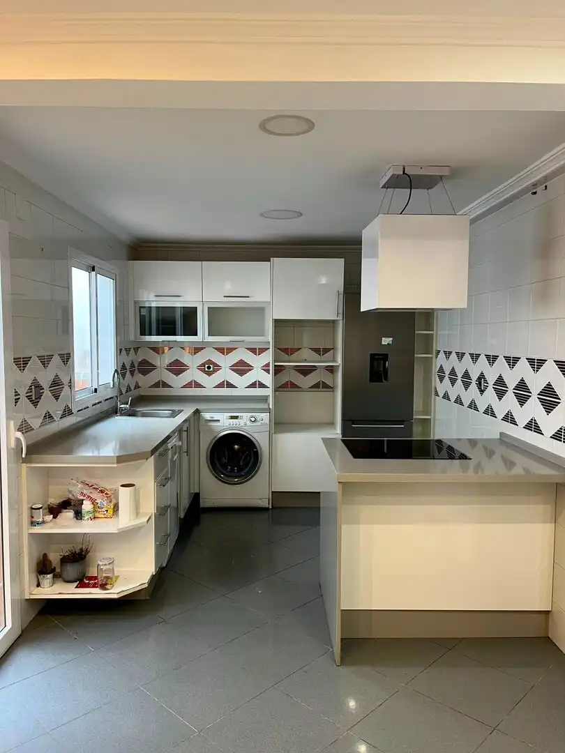 Kitchen of Houses for sale in Coria del Río