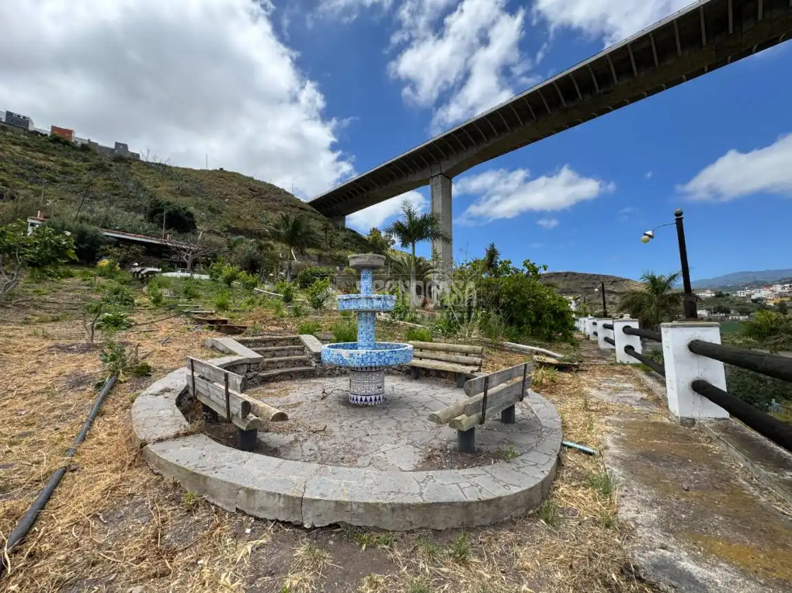 Vista exterior de Finca rústica en venda en Las Palmas de Gran Canaria amb Terrassa i Moblat