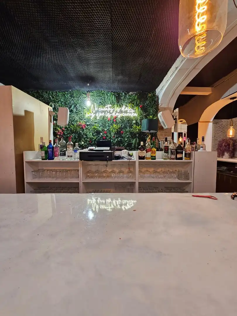 Local comercial en venta en L'Eixample, imagen 6