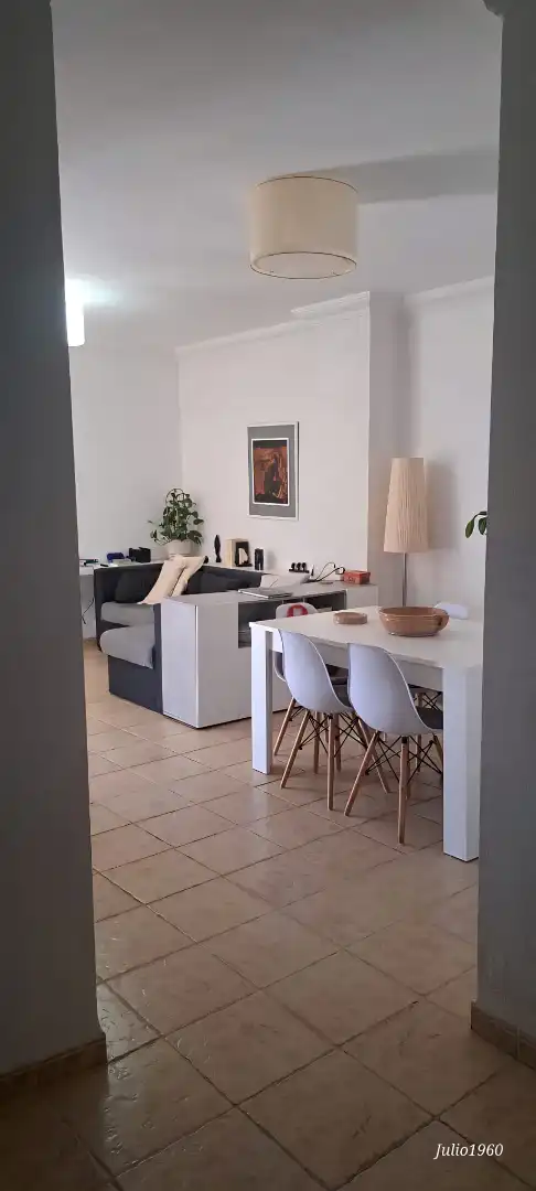 Sala de estar de Piso en venta en El Rosario con Amueblado y Piscina comunitaria