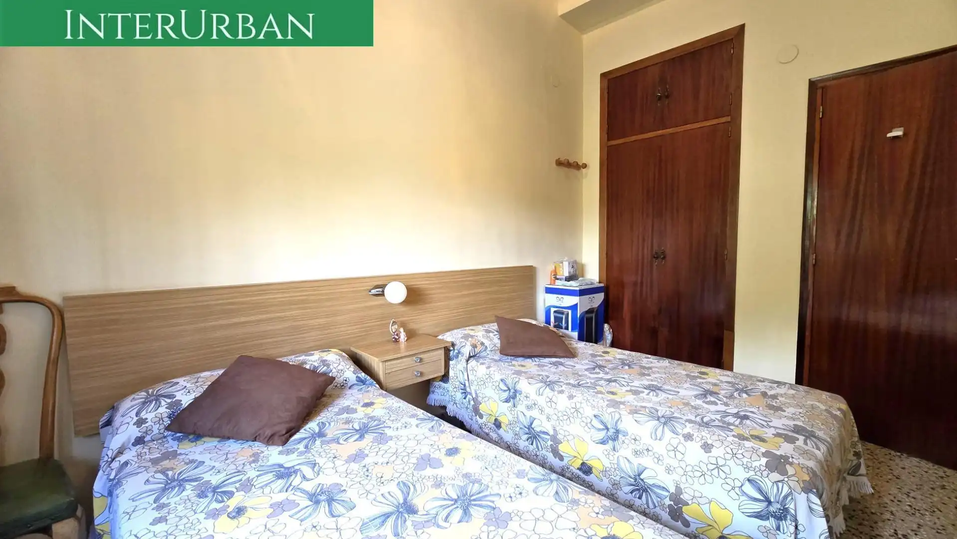 Habitación de Casa o chalet en venta en Casinos con Aire acondicionado, Calefacción y Jardín privado