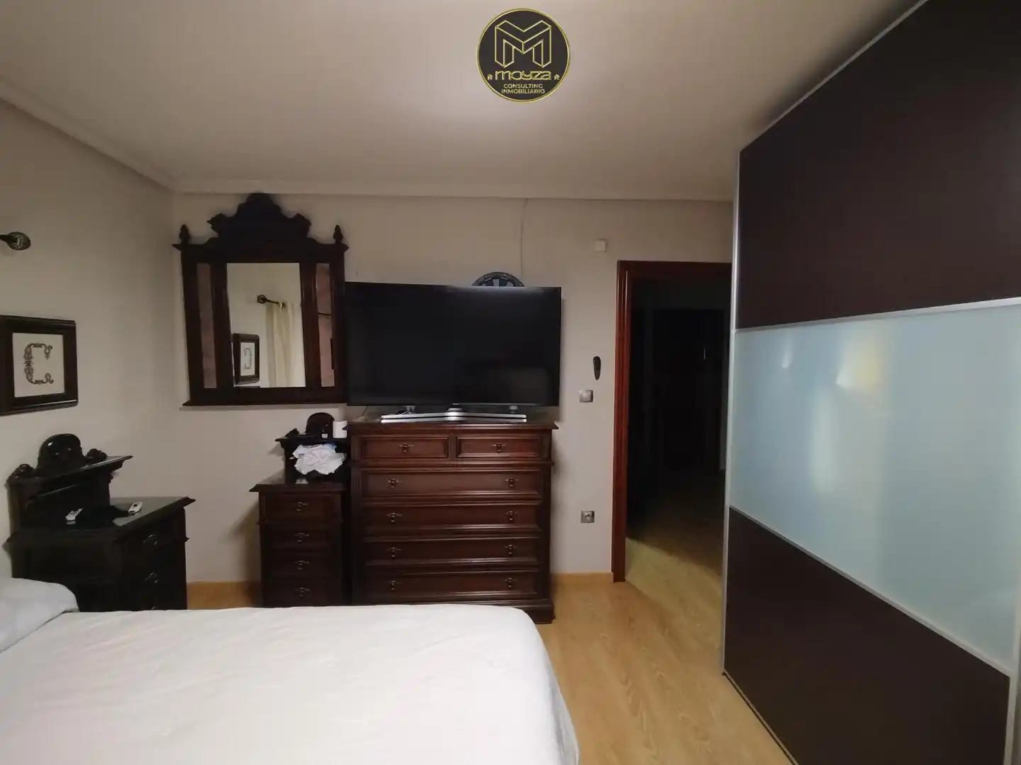 Habitación de Piso en venta en Jaén con Jardín privado, Trastero y Balcón