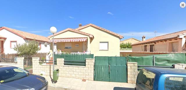 Casa-chalet en Venta en Burguillos de Toledo