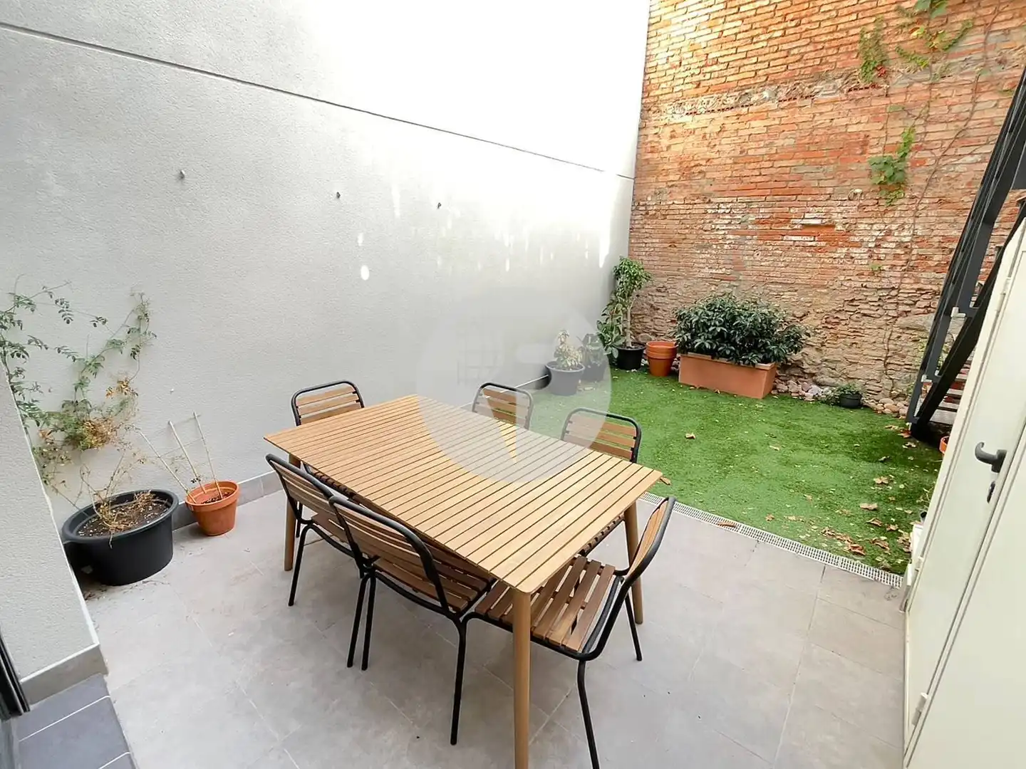 Casa aparellada amb terrassa en venda a Ponent, imagen 5