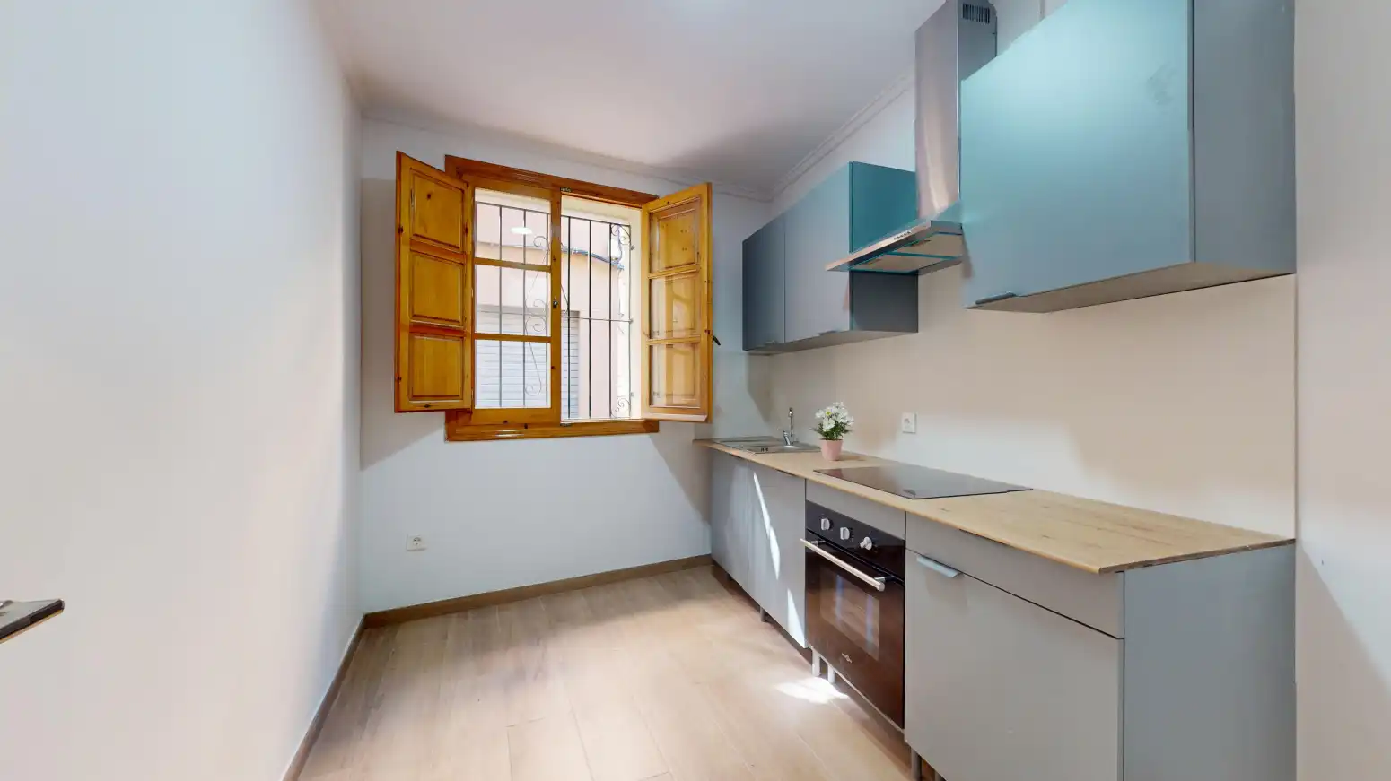 Cocina de Piso en venta en Crevillent con Terraza y Trastero