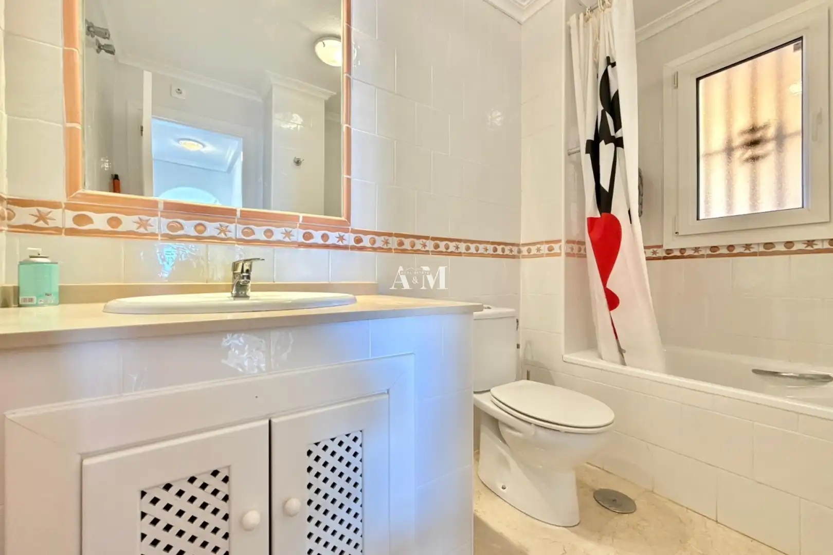 Bathroom of Flat for rent in Orihuela  with Air Conditioner, Heating and Swimming Pool