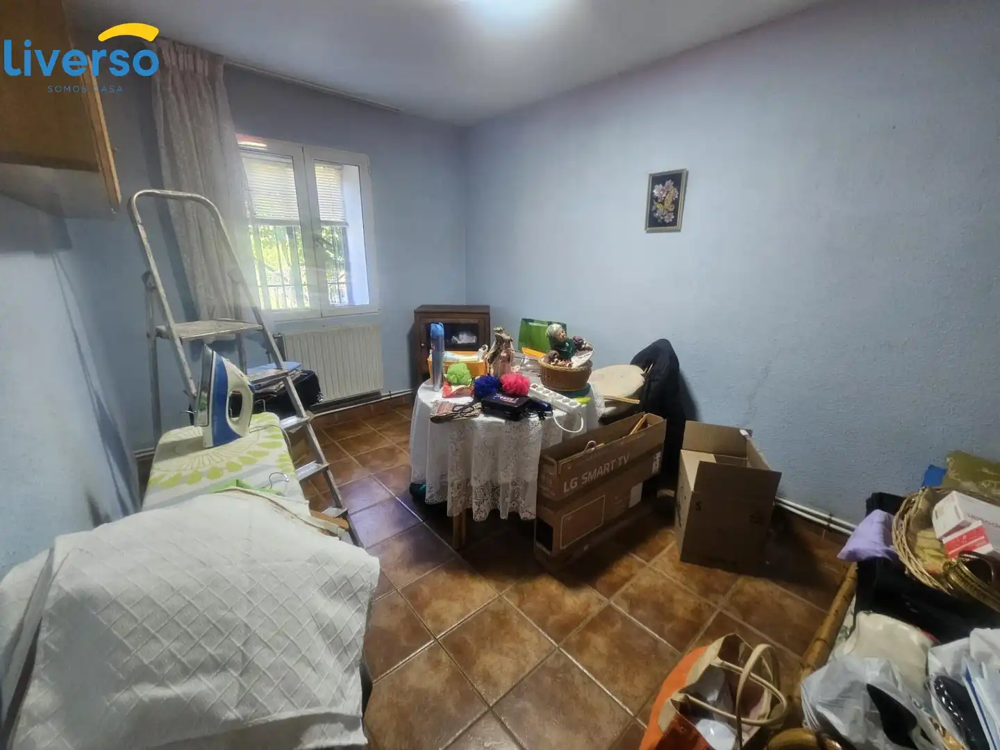 Habitación de Casa o chalet en venta en Burgos con Calefacción y Trastero