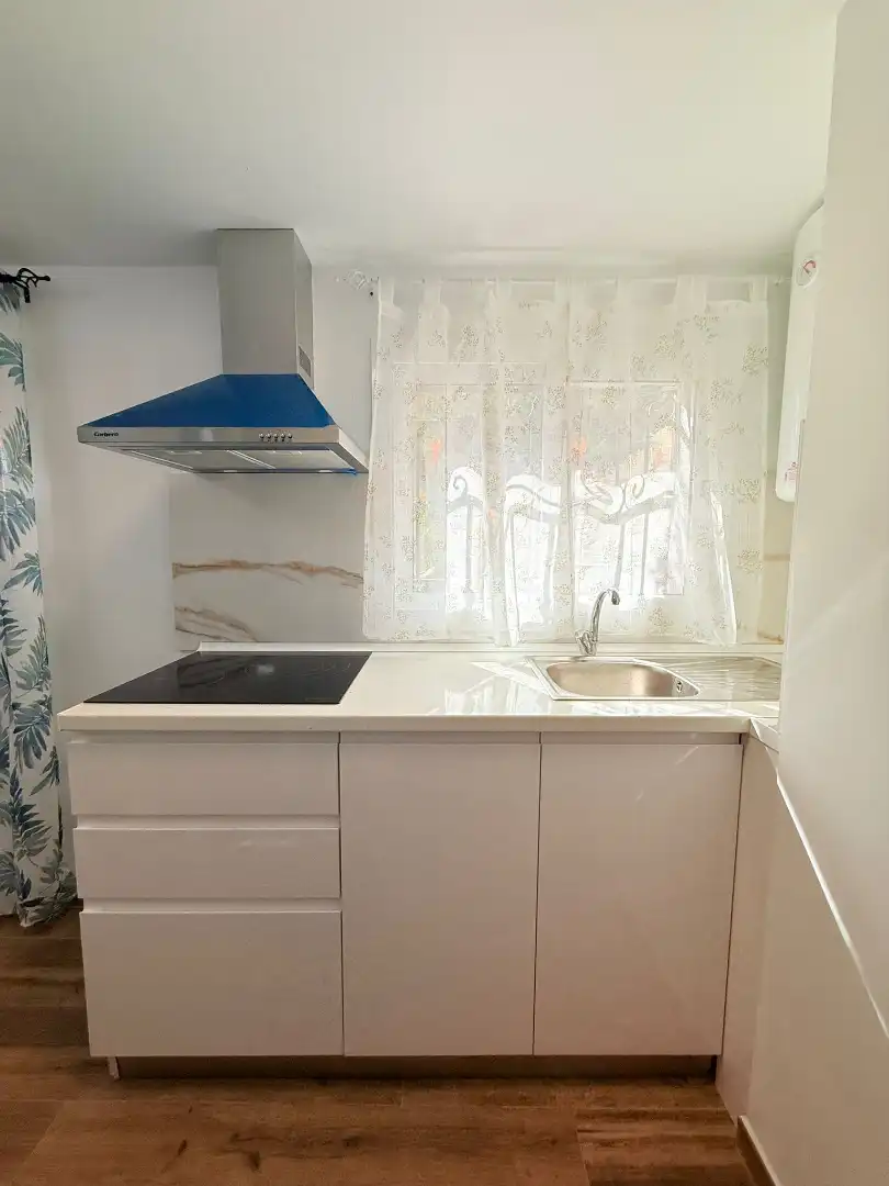 Kitchen of Flat for sale in Cártama  with Furnished