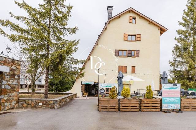 Local comercial en Venta en Av. Supermolina S/N Centre comercial de la Molina en Alp poble