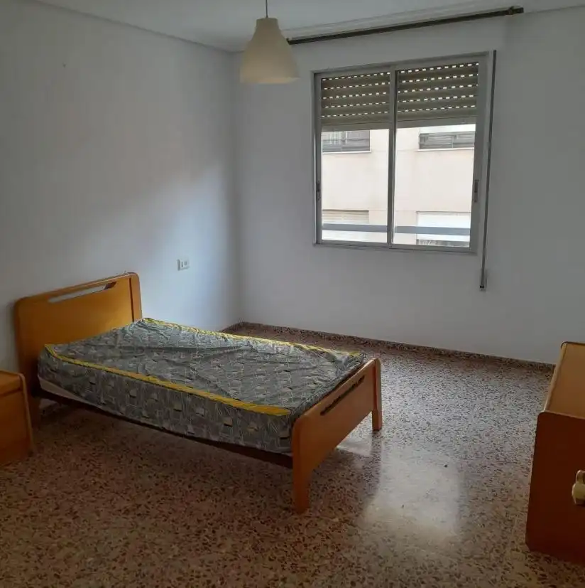 Habitación de Piso en venta en Almazora / Almassora