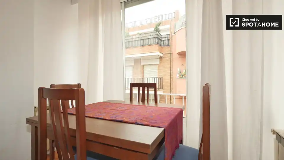 Schlafzimmer von Wohnungen zur untervermieten in Barcelona mit Klimaanlage, Heizung und Terrasse