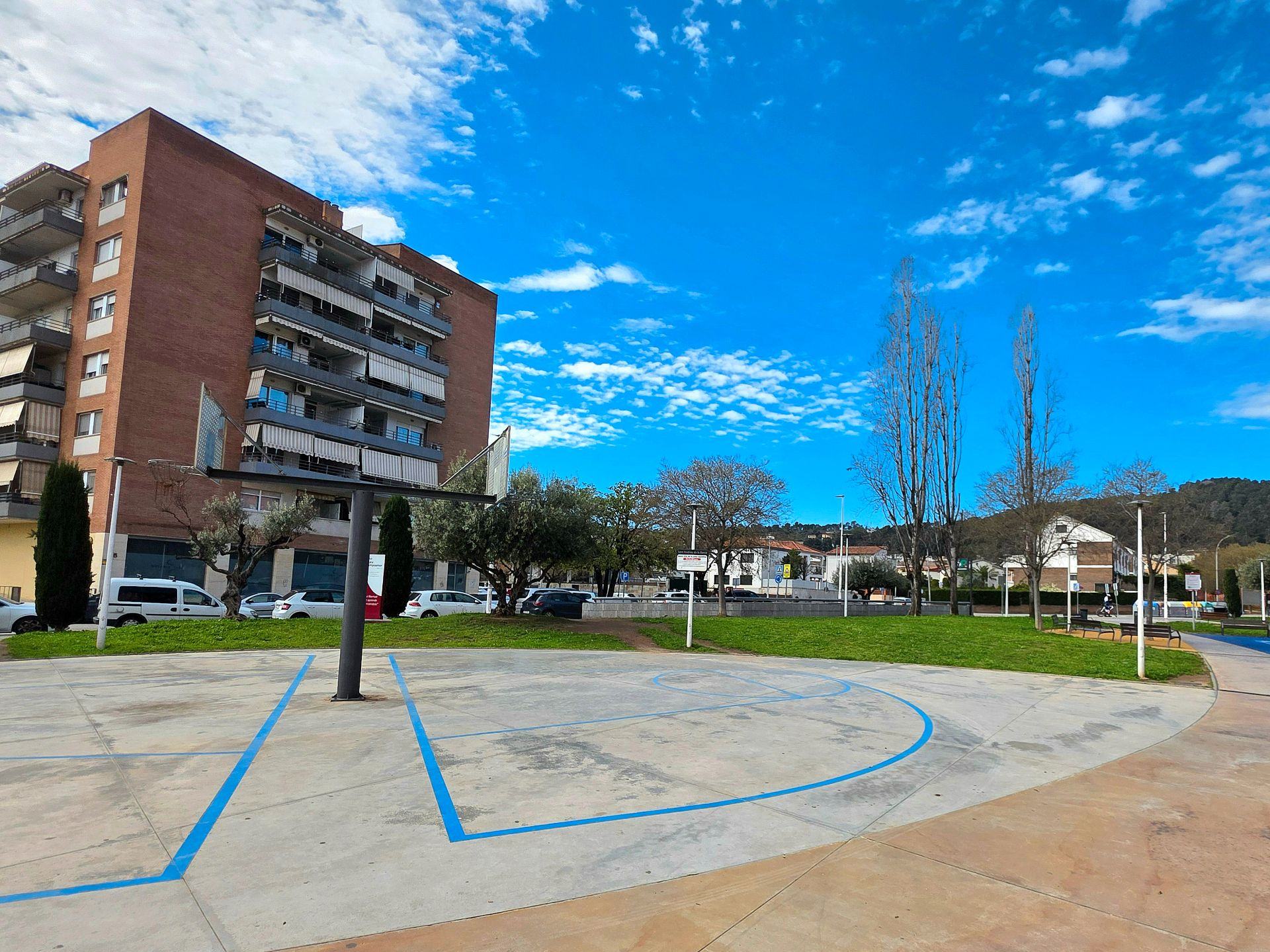 Parking of Flat for sale in Sant Andreu de la Barca  with Air Conditioner, Heating and Terrace
