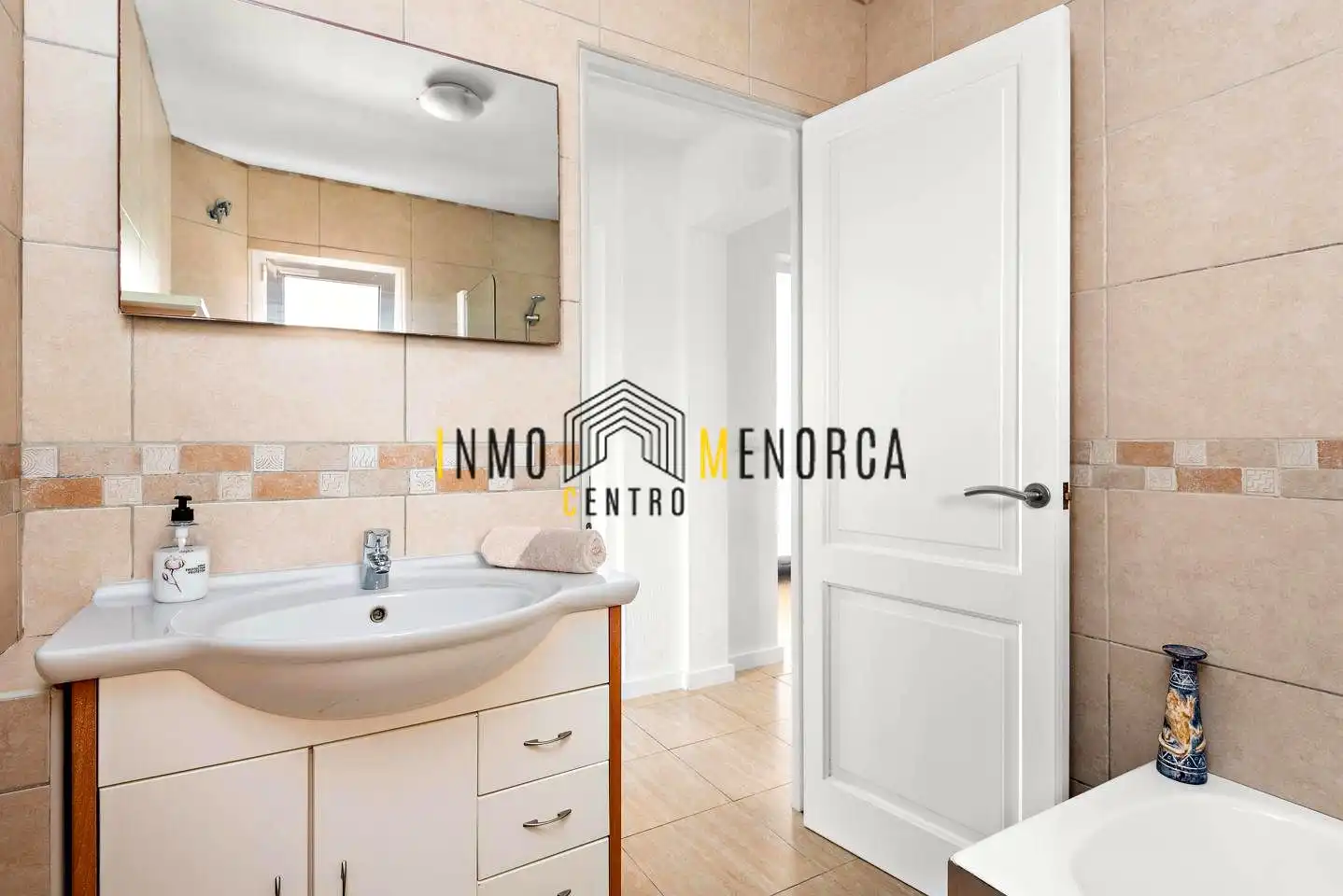 House with pool for sale in Cala Blanca, imagen 28