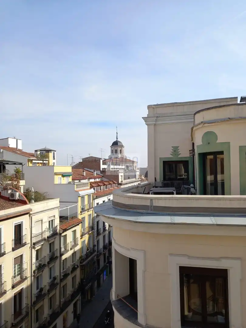 Außenansicht von Dachboden zur Miete in Madrid mit Klimaanlage, Heizung und Parkett