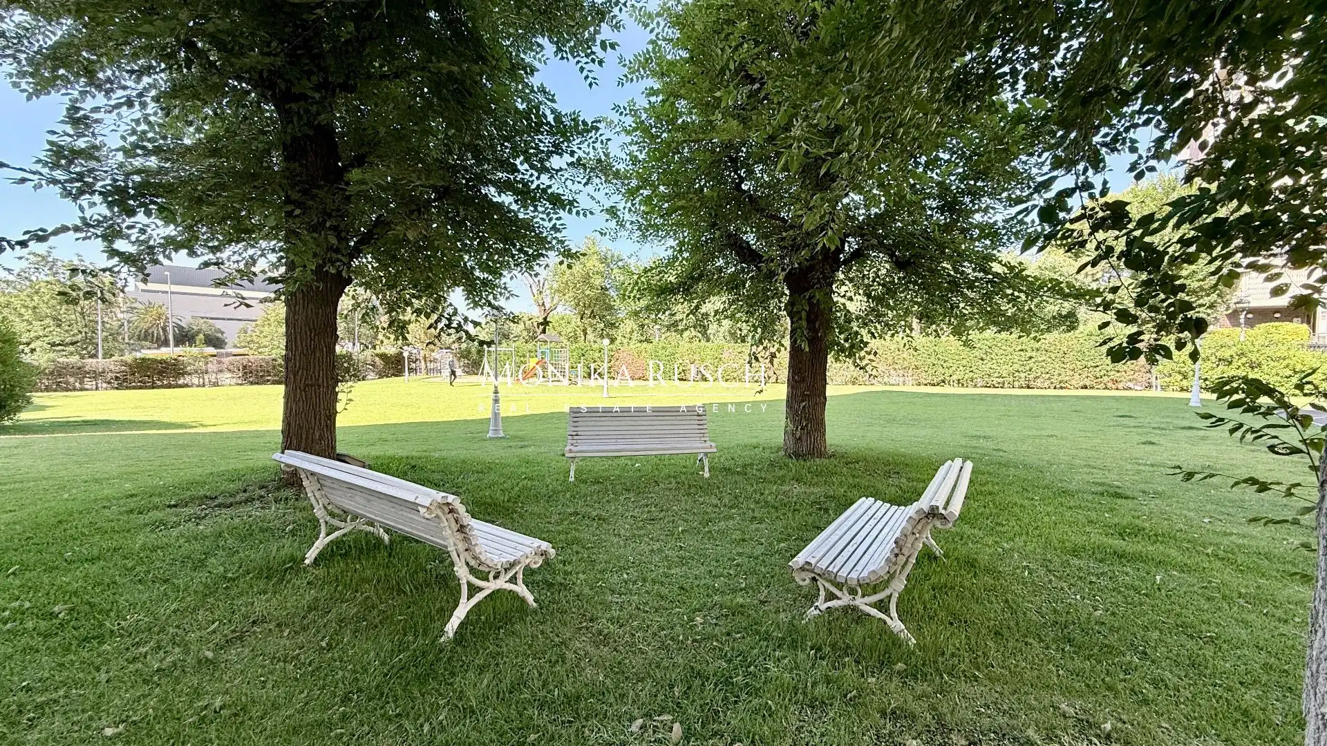Jardín de Piso en venta en Barcelona con Calefacción, Terraza y Trastero