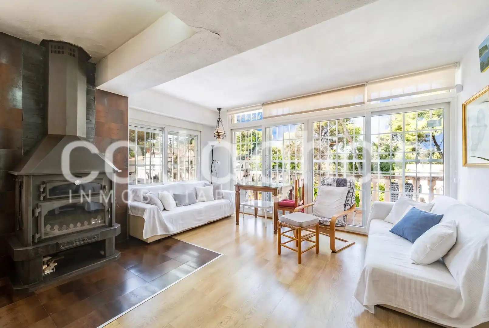 Sala de estar de Casa o chalet en venta en Paterna con Aire acondicionado, Jardín privado y Terraza