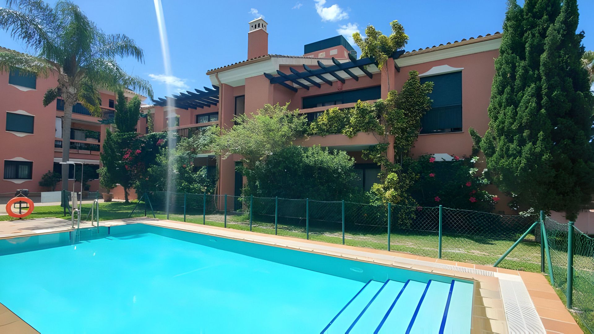 Exterior view of Apartment for sale in Marbella  with Air Conditioner, Terrace and Storage room