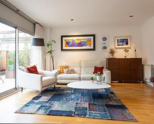 Living room of Apartment to rent in  Barcelona Capital  with Air Conditioner, Furnished and Oven