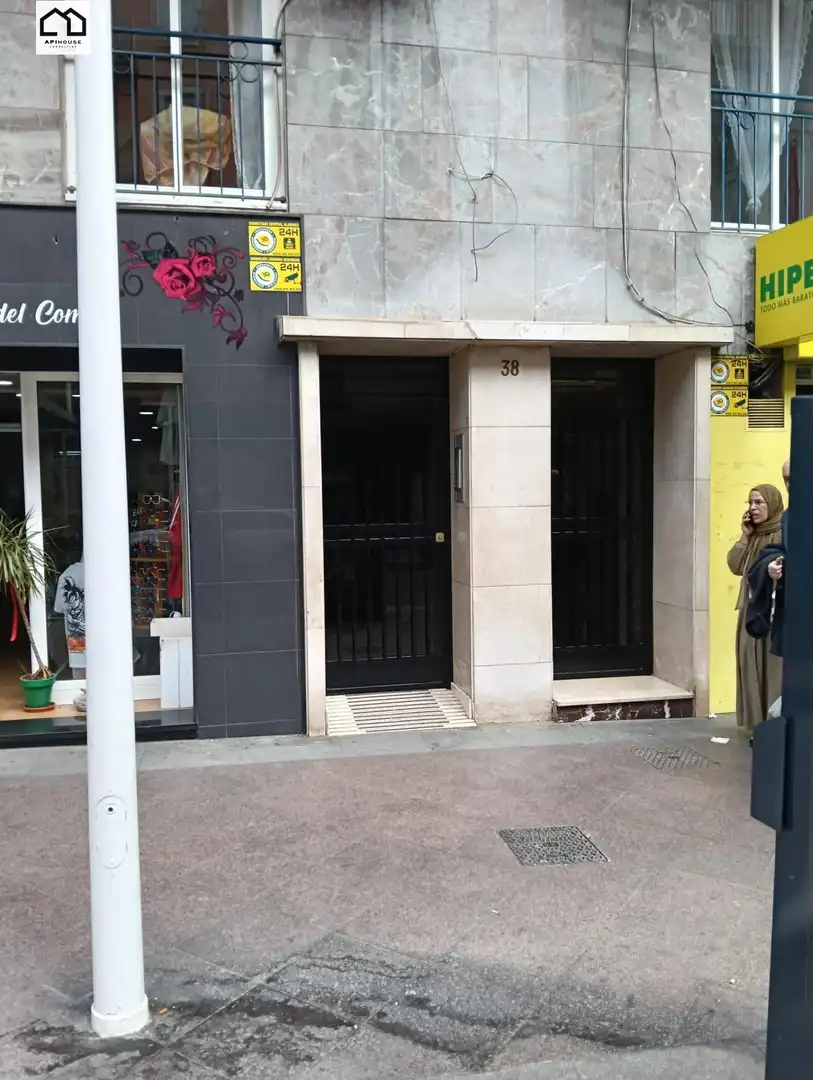 Apartamento en venta en Elche / Elx con Terraza, Trastero y Amueblado