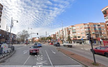 Vista exterior de Local en venda en Alcobendas