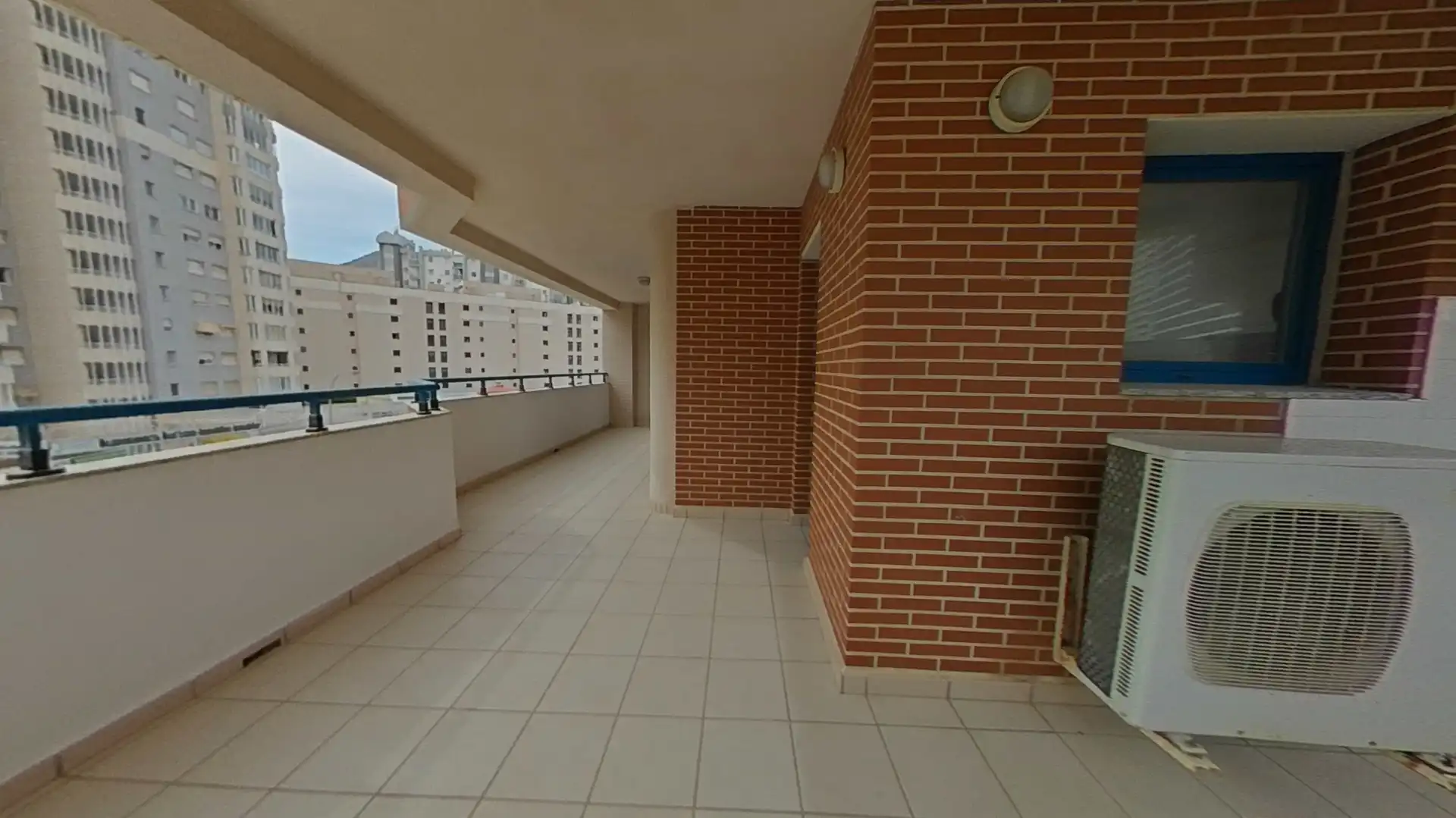 Terraza de Piso en venta en Calpe / Calp
