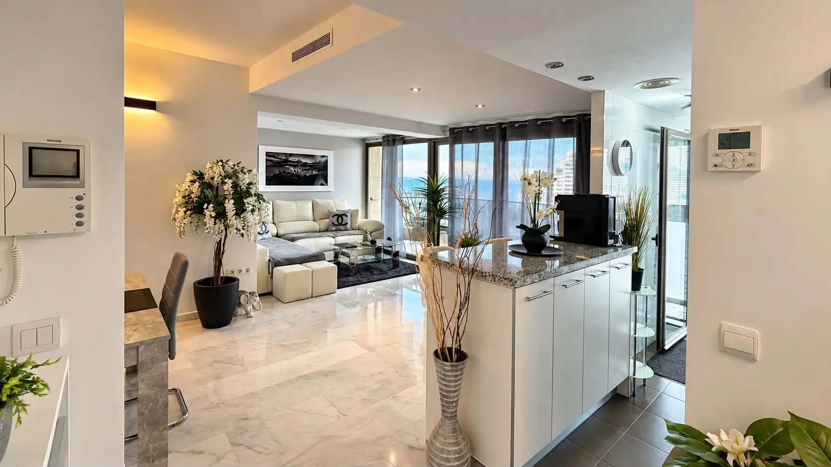 Piso con piscina en venta en Calle Viena 8, imagen 14