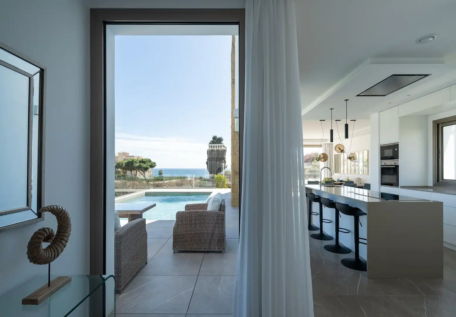 Detached house with pool for sale in El Faro de Calaburra - Chaparral, imagen 9