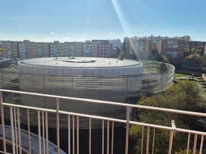 Exterior view of Flat for sale in Badajoz Capital  with Air Conditioner, Terrace and Storage room