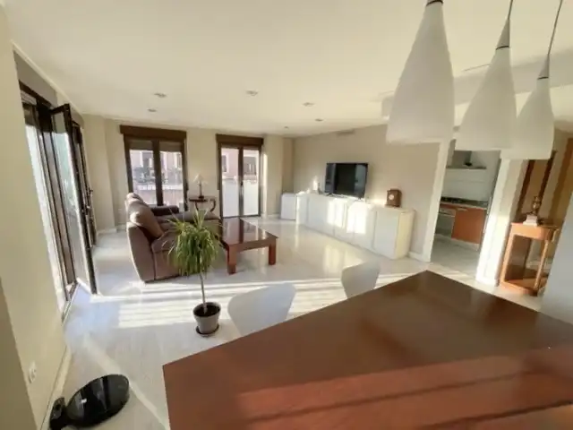 Sala d'estar de Pis en venda en Meliana amb Aire condicionat, Calefacció i Moblat