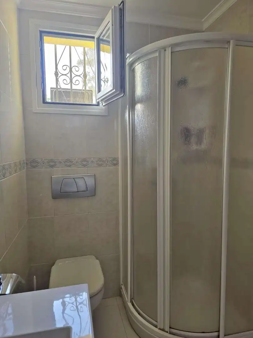 Bany de Finca rústica en venda en Arucas amb Aire condicionat, Piscina i Moblat