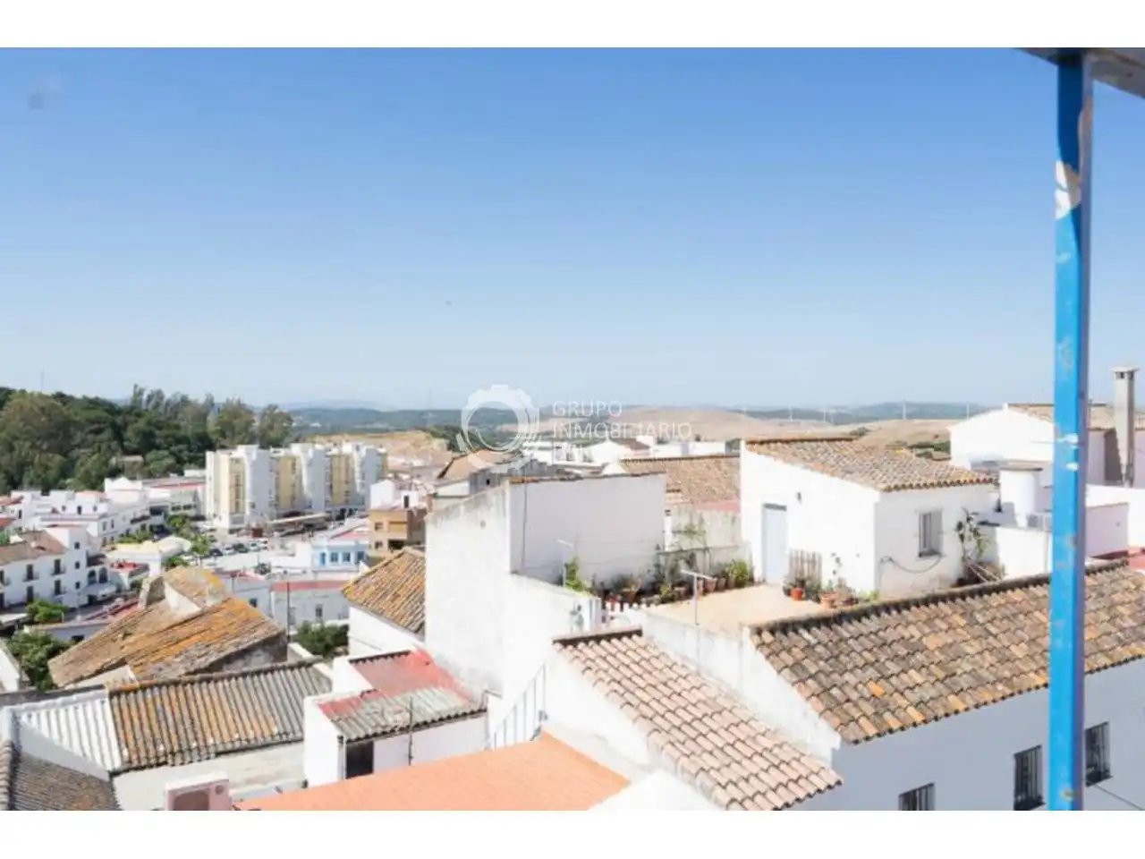 Vista exterior de Casa o xalet en venda en Alcalá de los Gazules amb Aire condicionat, Calefacció i Terrassa