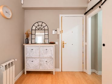 Flat with lift for sale in Carabanchel