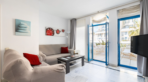 Foto 2 de Dúplex en venda a Playa de la Fontanilla, Marbella