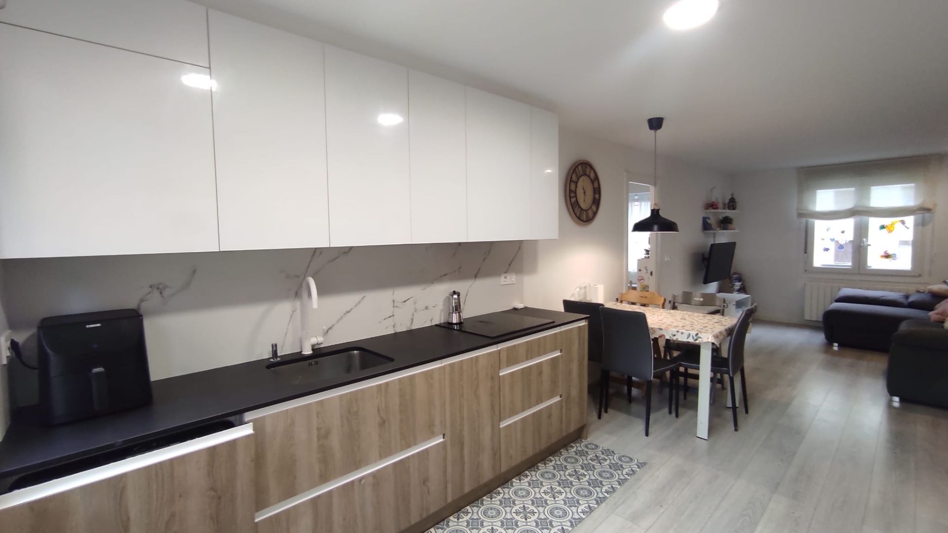 Kitchen of Flat for sale in Eibar  with Heating and Furnished