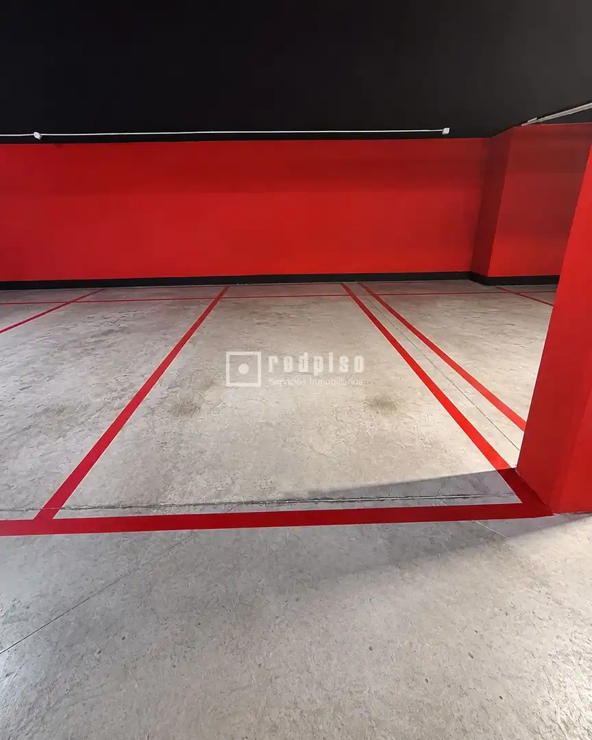 Parking de Piso en venta en Rivas-Vaciamadrid con Aire acondicionado, Calefacción y Jardín privado