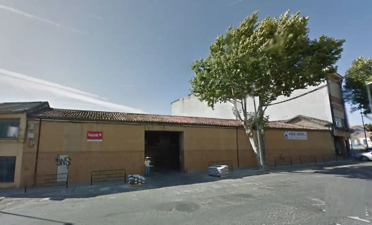 Nau industrial en venda a Zona Sur - Av. de España - San Miguel, imagen 2