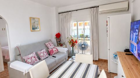 Foto 2 de Piso en venta en Calle Mediterráneo, Playa Bajadilla - Puertos, Marbella