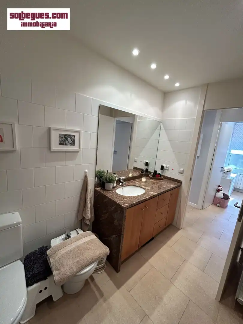 Baño de Casa o chalet en venta en Begues con Aire acondicionado, Calefacción y Jardín privado
