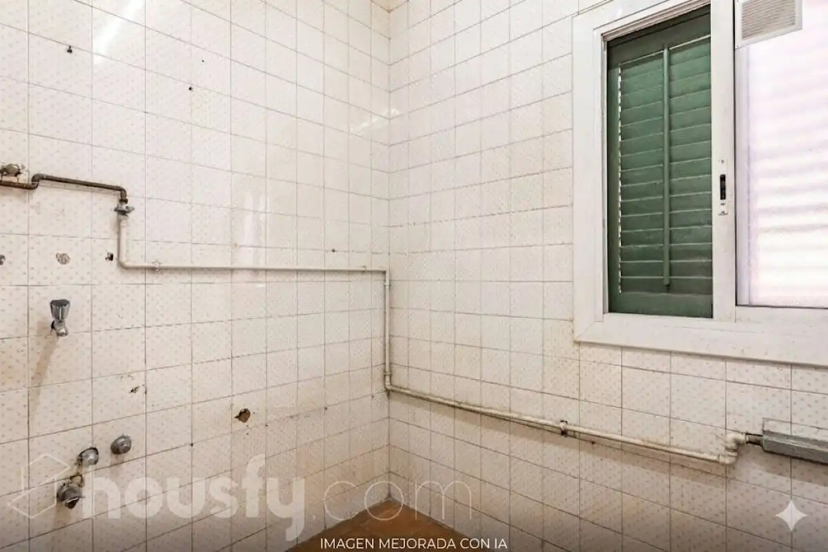 Baño de Piso en venta en Barcelona con Amueblado