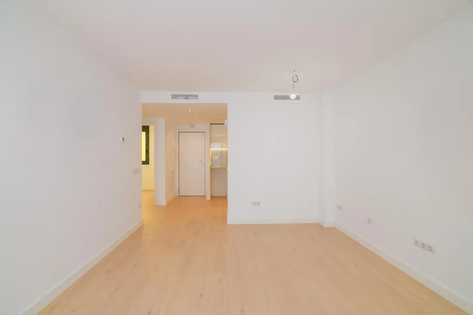 Flat with lift for sale in Carrer Victòria 95, imagen 30
