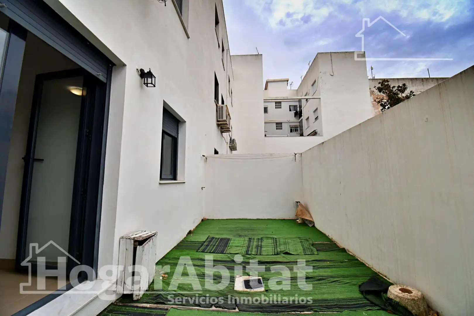Pis amb jardí en venda a Calle Consell, imagen 2