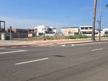 Terreny residencial en venda a Playa