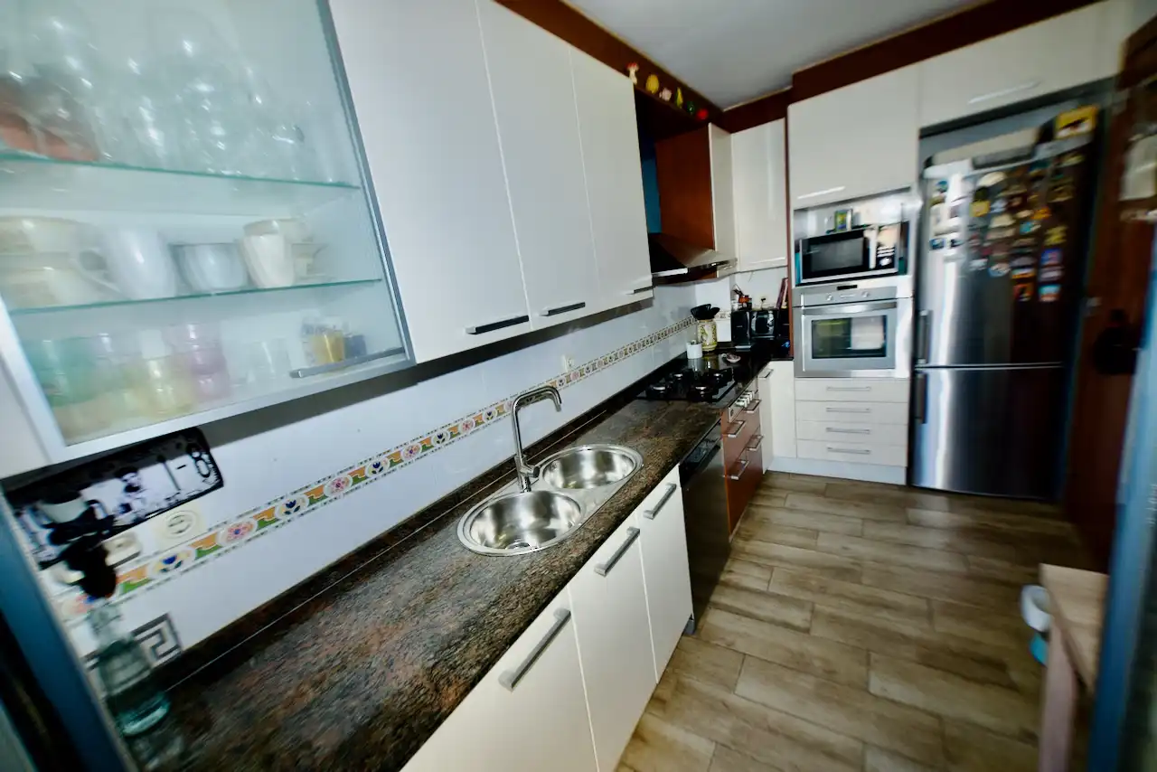 Cocina de Planta baja en venta en Terrassa con Aire acondicionado, Calefacción y Parquet