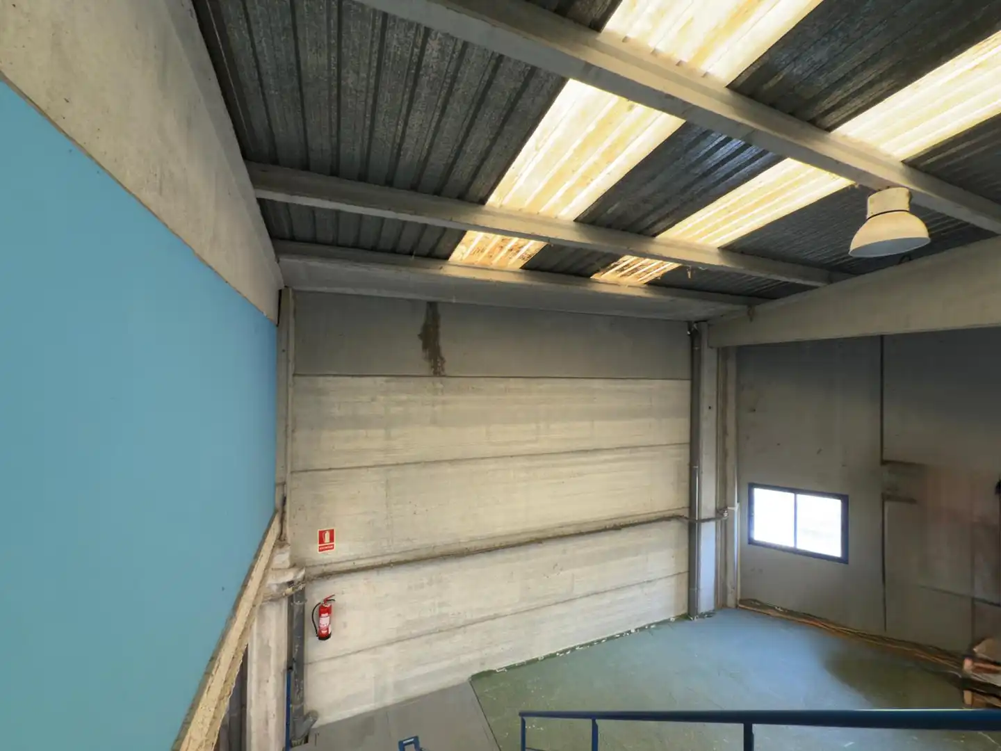 Industrial buildings for sale in Carrer de les Roquetes