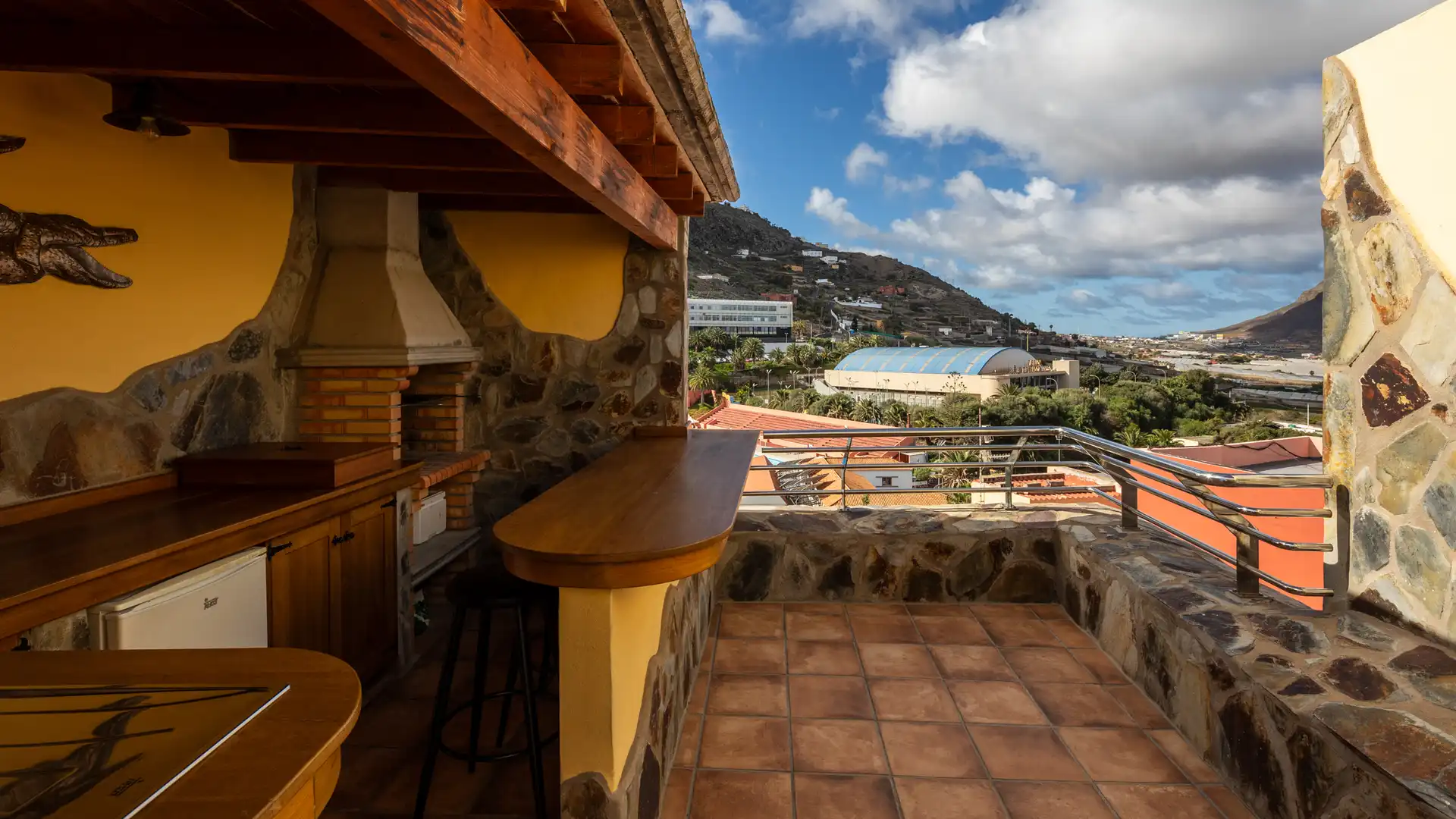 Terrassa de Casa adosada en venda en Santa María de Guía de Gran Canaria amb Terrassa, Moblat i Balcó