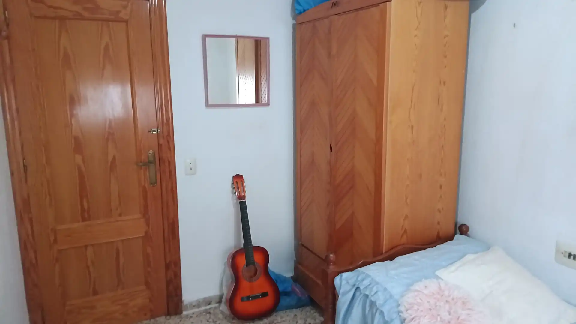 Habitación de Casa adosada en venta en Pedanías Oeste