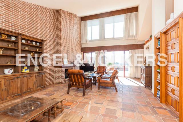 Casa-chalet en Venta en La Pizarra